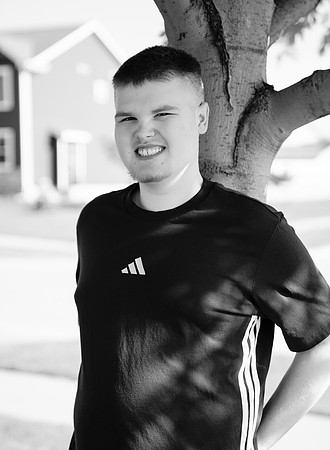 A7407980-BW